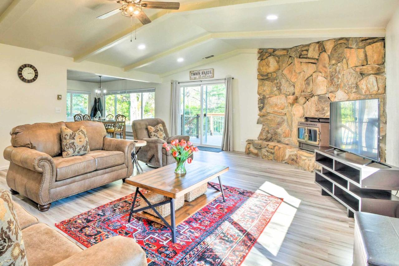 Sherwood Forest Cabin With Deck And Fire Pit! Twain Harte Exterior foto